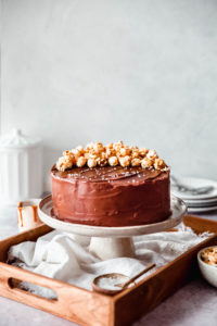 Layer cake chocolat caramel